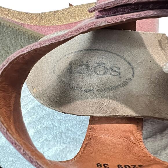TAÖS Mauve Leather Wedge Sandals. Brass Detail 7  Boho Campy Casual - Picture 7 of 9